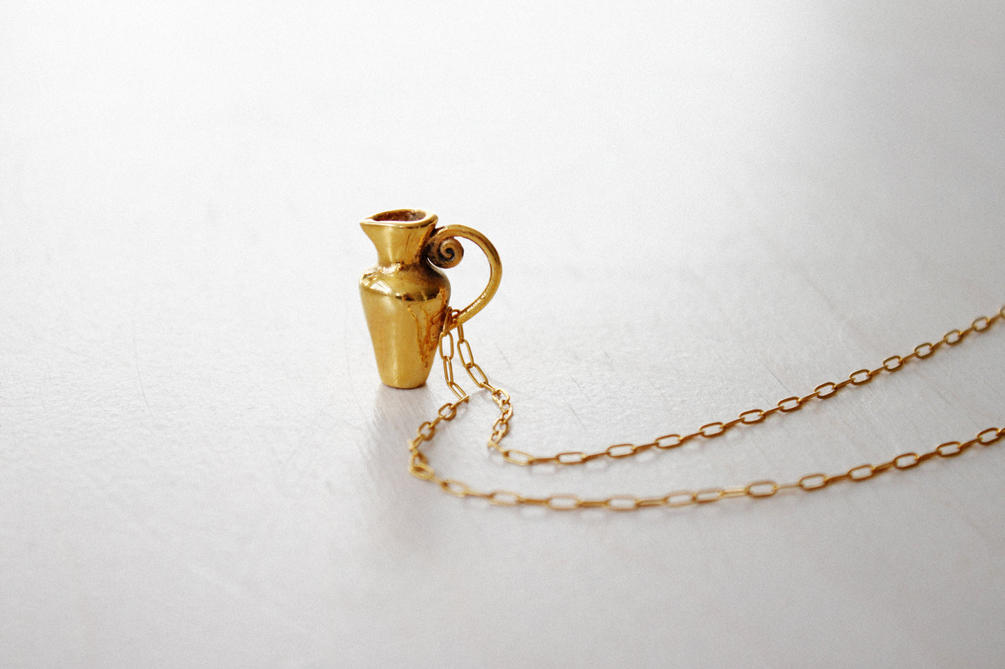 Acuario Necklace